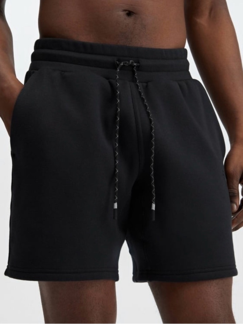 Fabletics The Postgame Drawstring Men’s Shorts